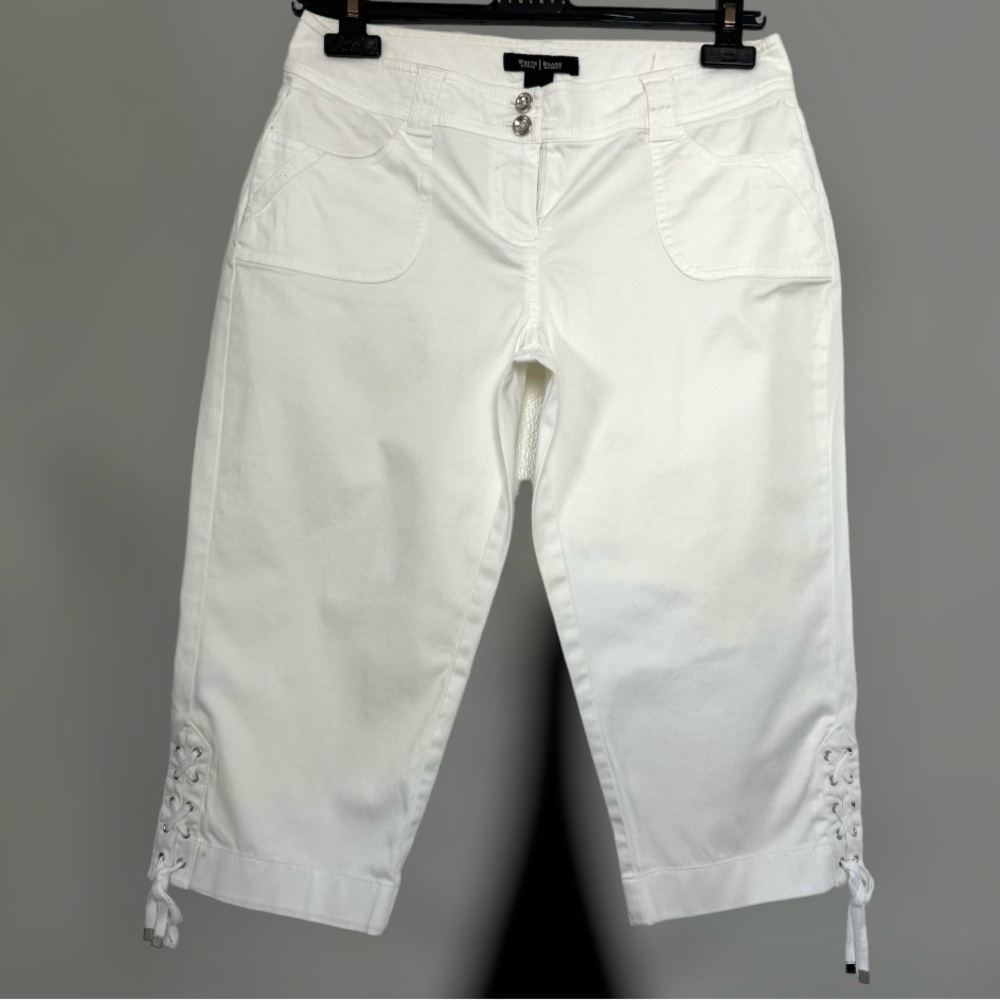 🛍️SALE🛍️ White House Black Market Pedal Pusher Lace-Up Detail Crop Pants - Picture 3 of 9